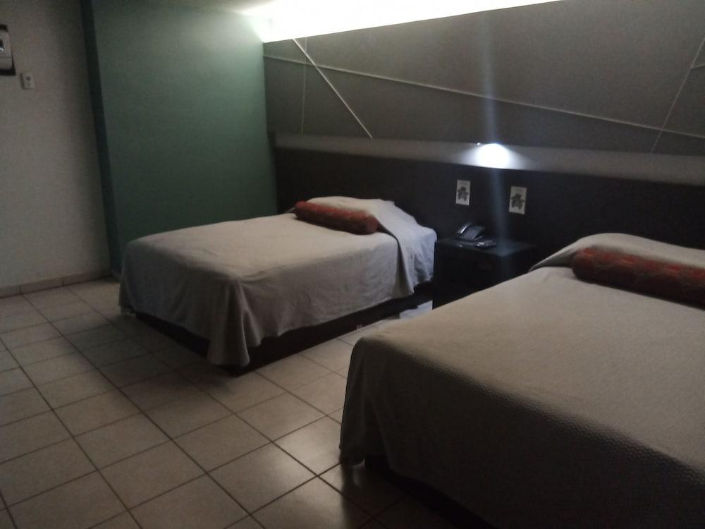 Baja Inn Hoteles La Mesa Tijuana Exteriör bild